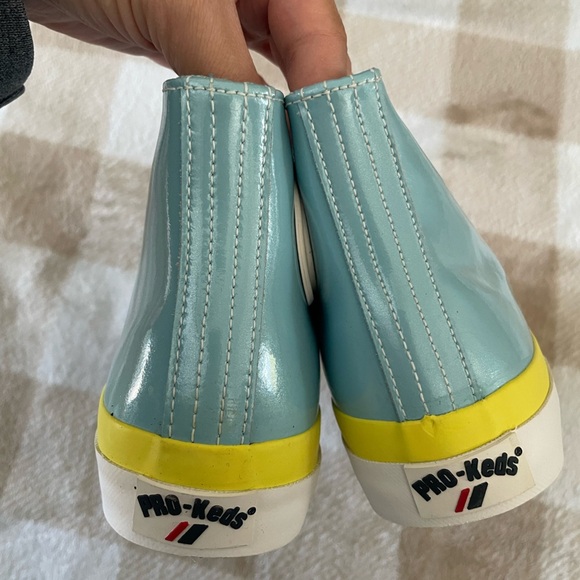 SIZE 6 Pro Keds Blue and Yellow Colorful High-Top Sneakers NWOT - Picture 10 of 10